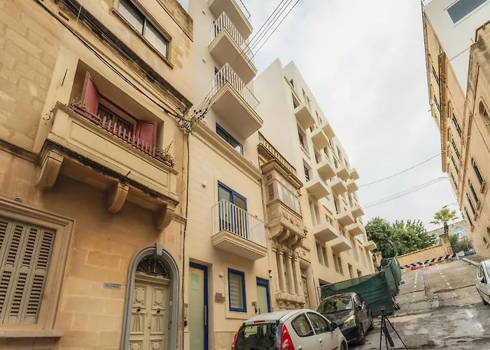 New - Only Unit 4 Modern 2-bedroom With Common Heated Jacuzzi By Sf Homes Apartament *