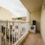 New - Only Unit 4 Modern 2-bedroom With Common Heated Jacuzzi By Sf Homes *