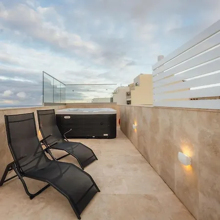 New - Only Unit 4 Modern 2-bedroom With Common Heated Jacuzzi By Sf Homes Saint Julian's