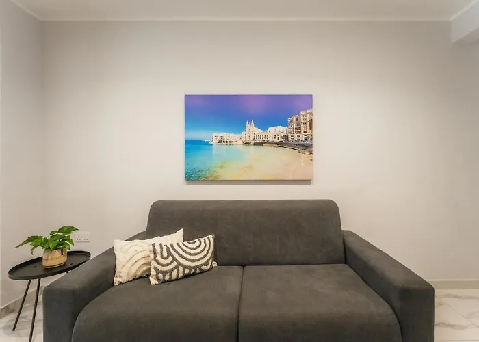 New - Only Unit 4 Modern 2-bedroom With Common Heated Jacuzzi By Sf Homes