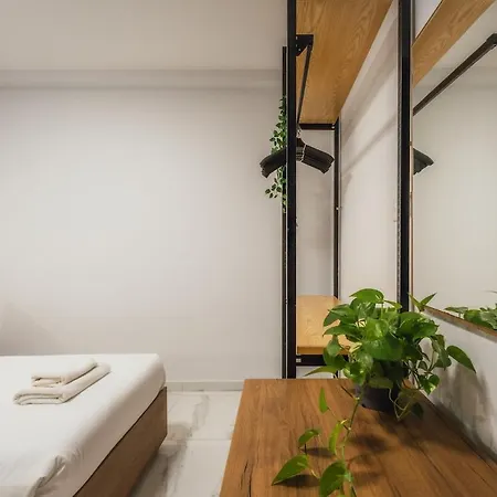 New - Only Unit 4 Modern 2-bedroom With Common Heated Jacuzzi By Sf Homes Apartment Saint Julian's