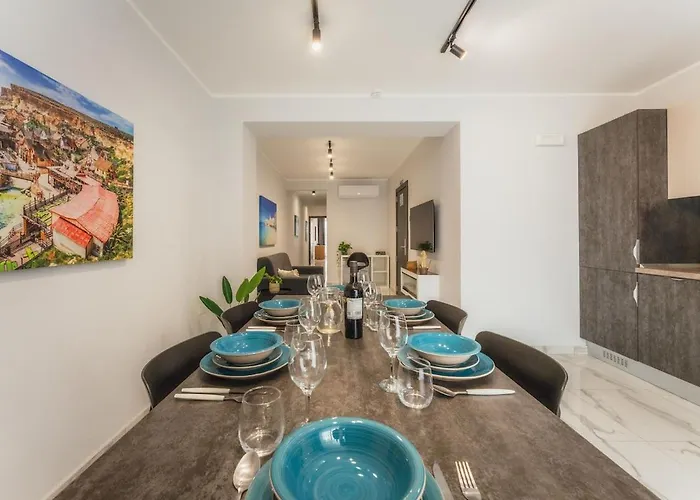 Διαμέρισμα New - Only Unit 4 Modern 2-bedroom With Common Heated Jacuzzi By Sf Homes *