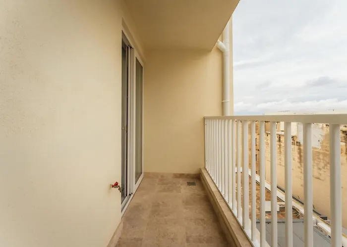 New - Only Unit 4 Modern 2-bedroom With Common Heated Jacuzzi By Sf Homes Διαμέρισμα *